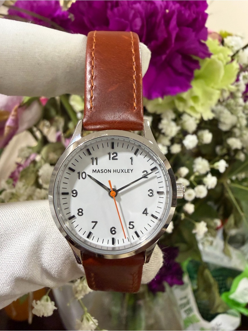 Mason Huxley Mid-Size Watch 28mm White Dial 316L Stainless Steel Leather Quartz